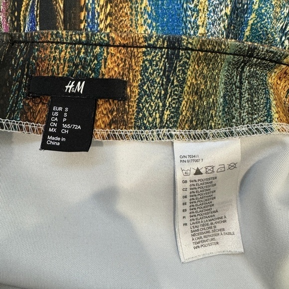 H&M Beyonce Pencil Skirt Fitted Stretch Multicolor Striped Knee Length Skirt (S) - Picture 5 of 6
